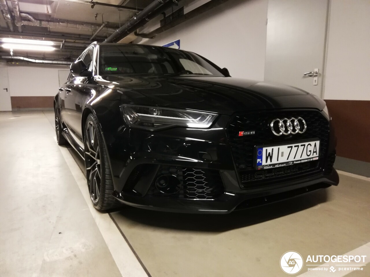 Audi RS6 Avant C7 2015