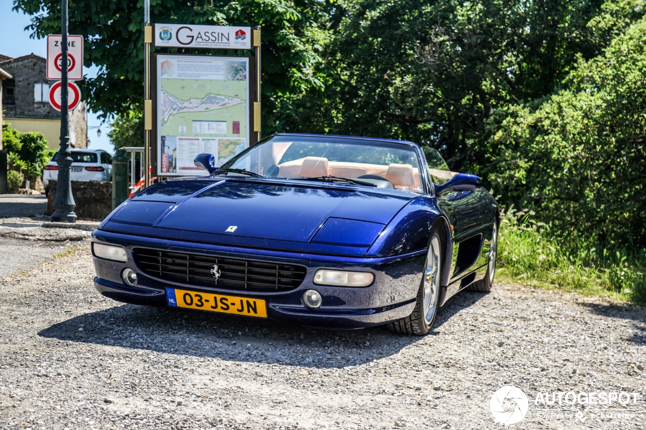 Ferrari F355 Spider