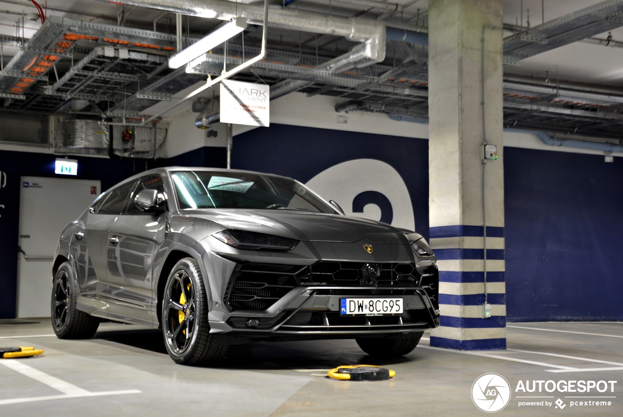 Lamborghini Urus