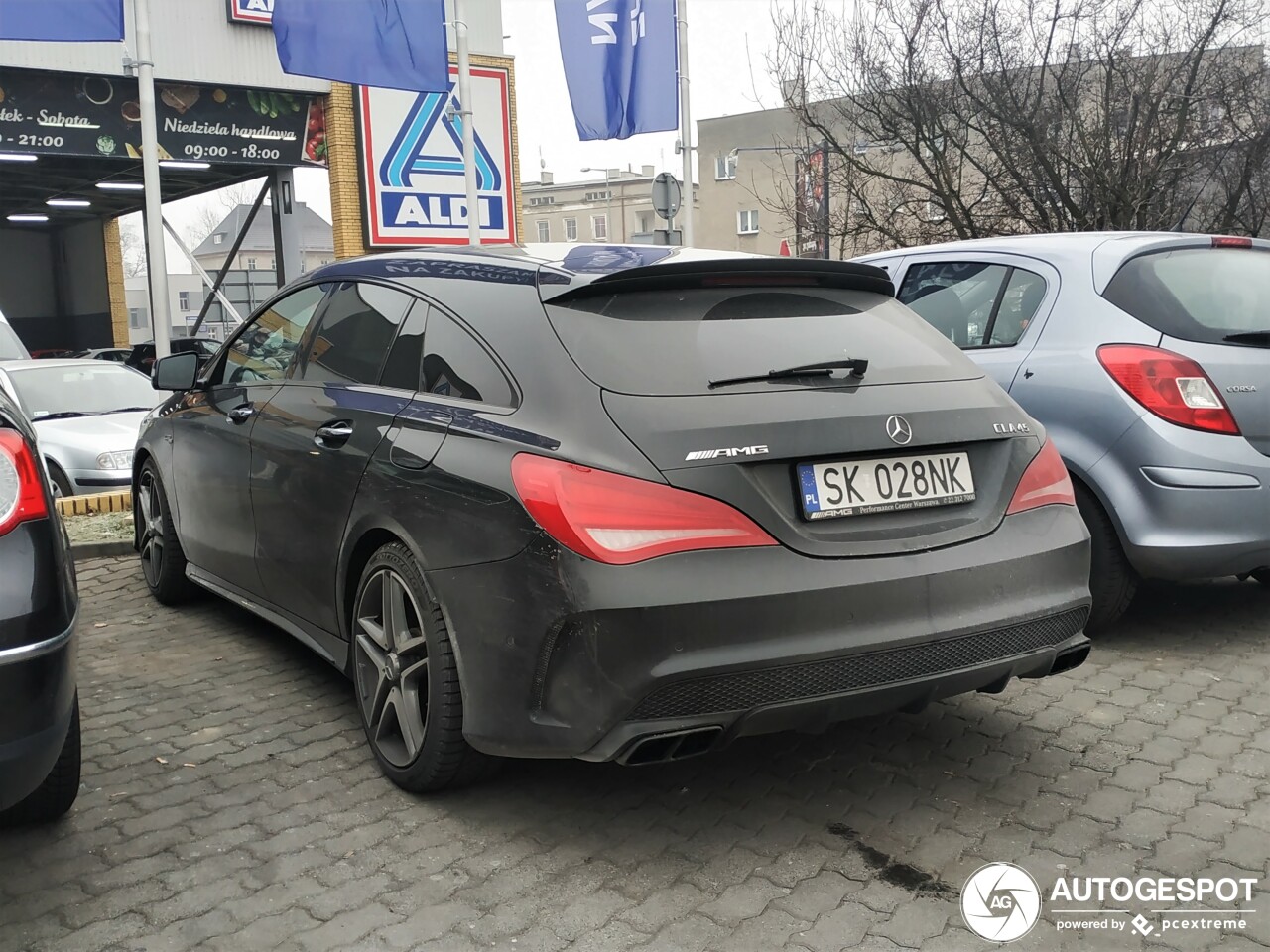 Mercedes-AMG CLA 45 Shooting Brake X117