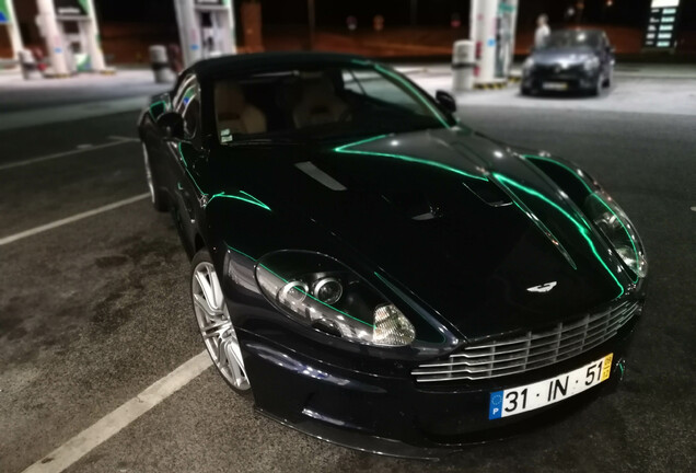 Aston Martin DBS Volante