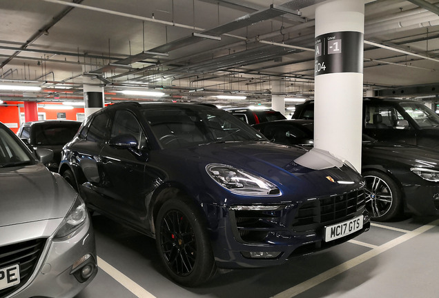 Porsche 95B Macan GTS