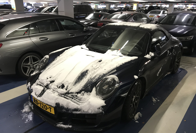 Porsche 991 Carrera 4 GTS Cabriolet MkII