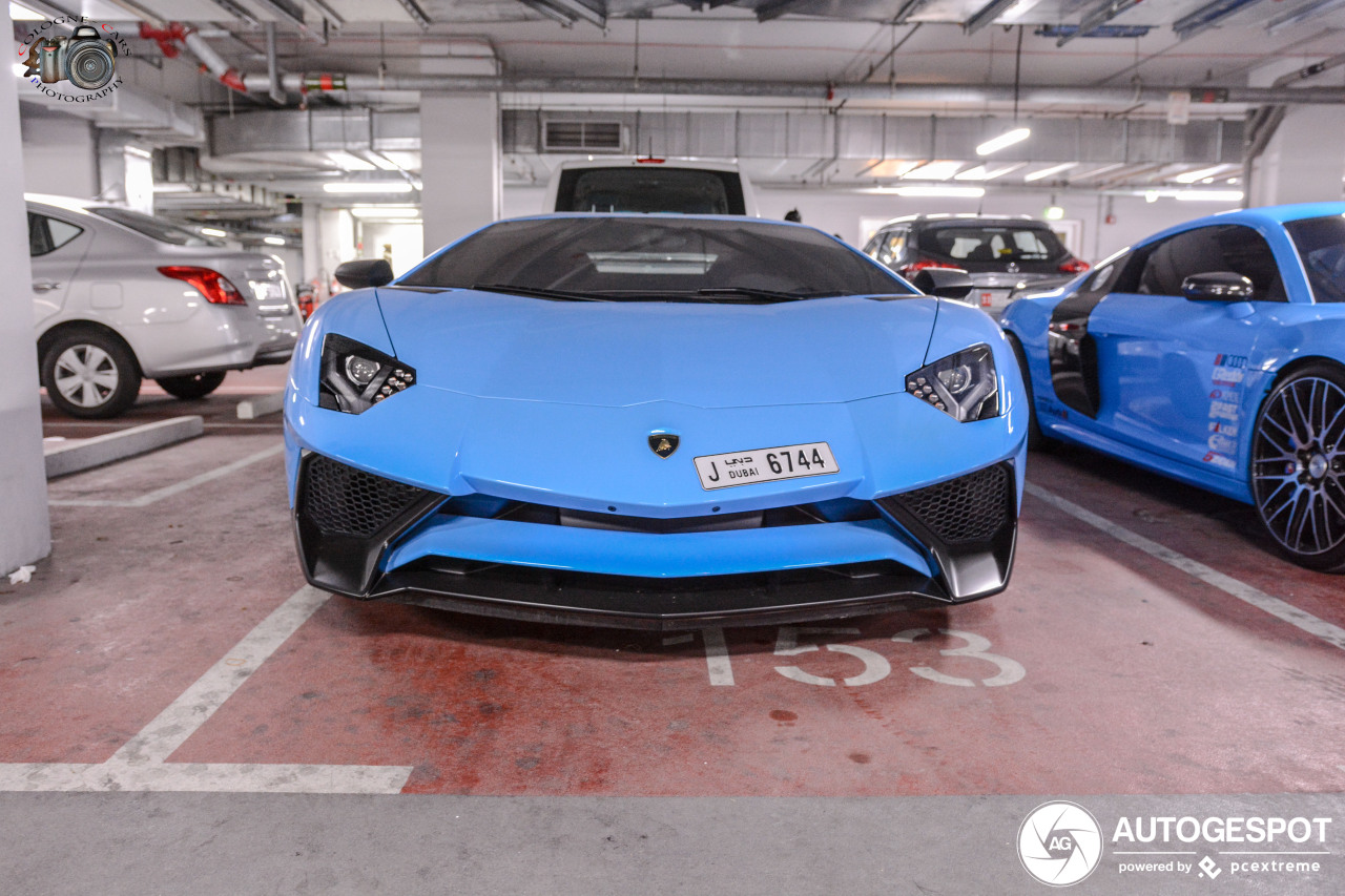 Lamborghini Aventador LP750-4 SuperVeloce