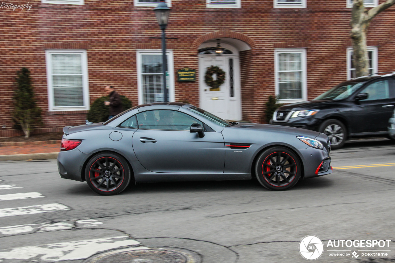 Mercedes-AMG SLC 43 R172 RedArt Edition