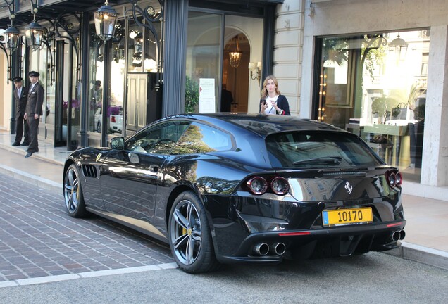 Ferrari GTC4Lusso