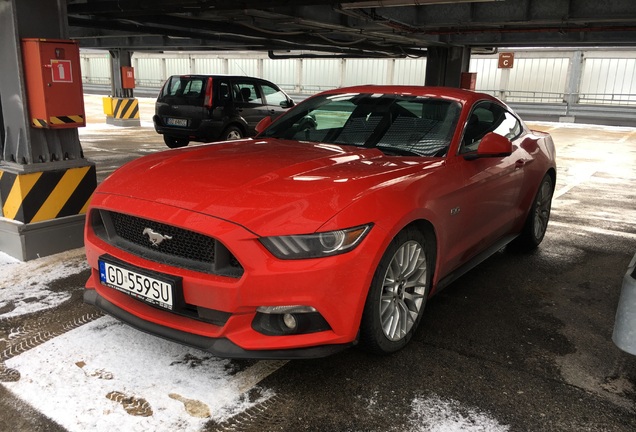 Ford Mustang GT 2015