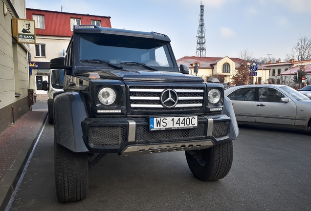 Mercedes-Benz G 500 4X4²