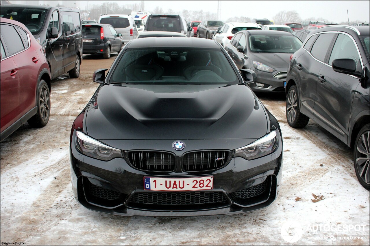 BMW M4 F82 CS