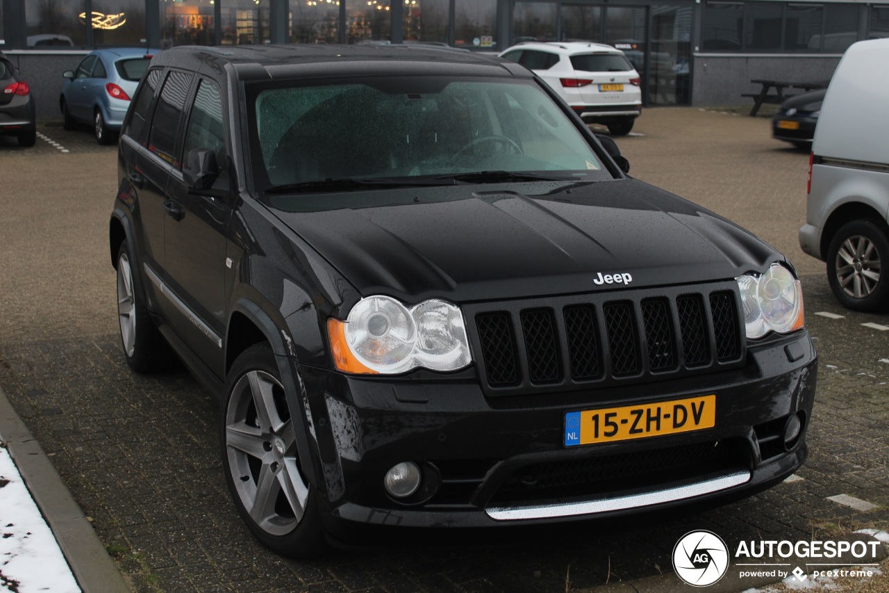 Jeep Grand Cherokee SRT-8 2005