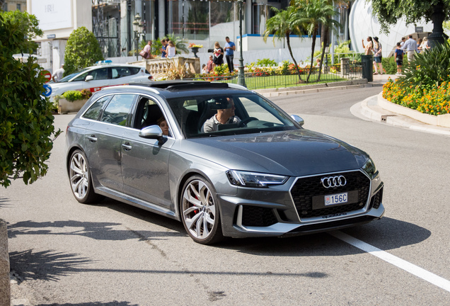 Audi RS4 Avant B9