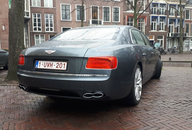 Bentley Flying Spur V8