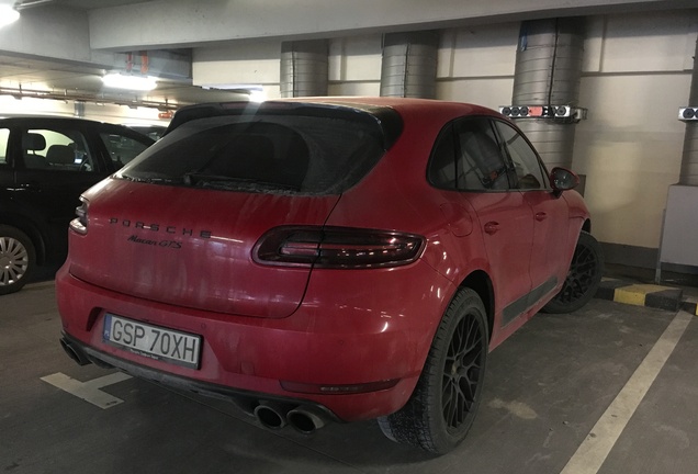 Porsche 95B Macan GTS