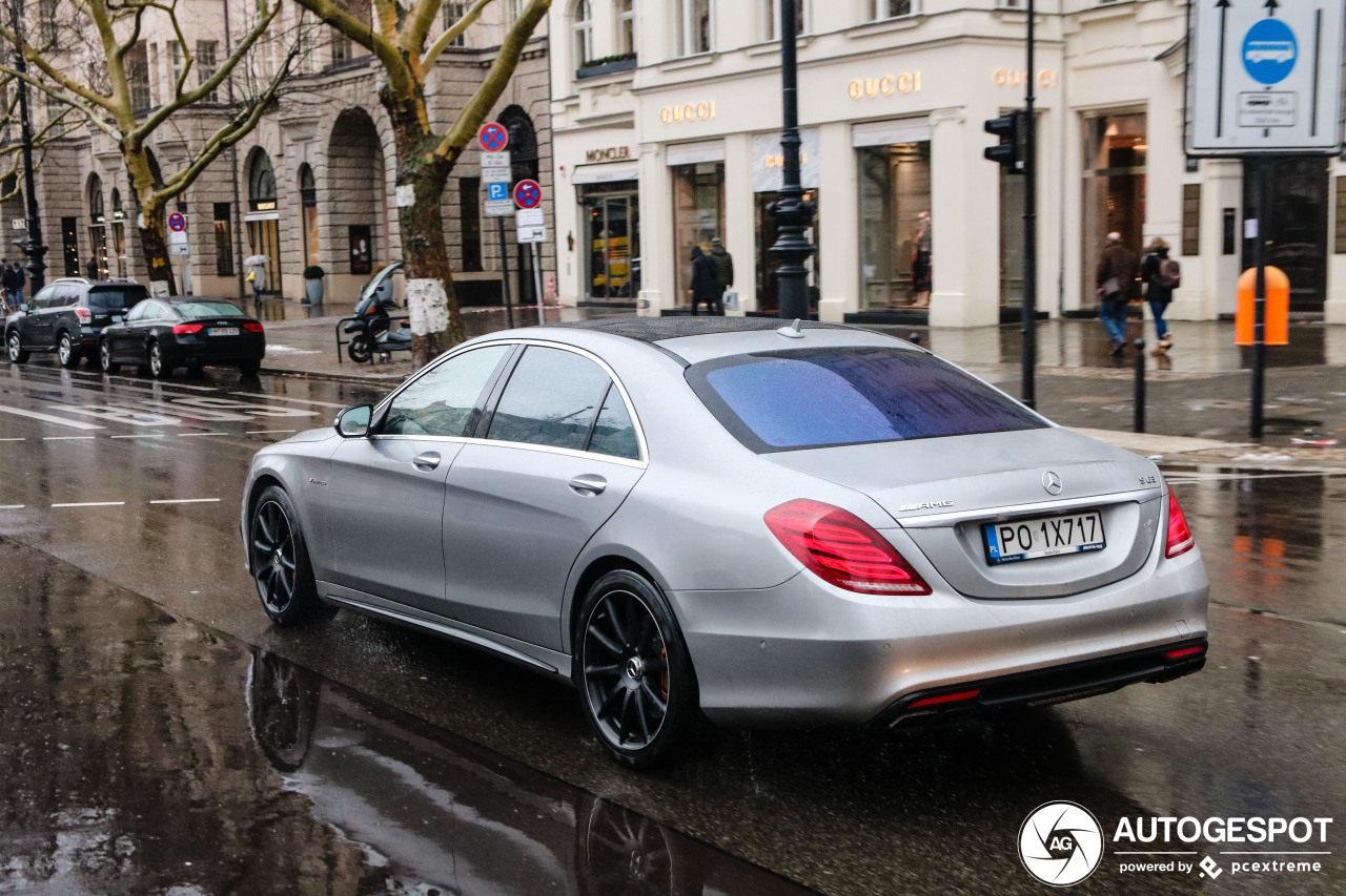 Mercedes-AMG S 63 V222