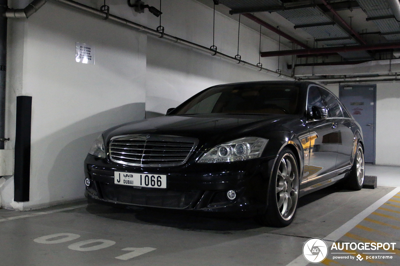 Mercedes-Benz Brabus SV12 S Limousine 2011