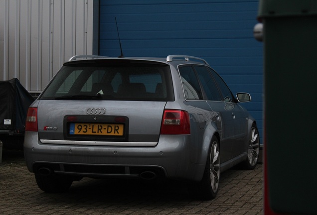 Audi RS6 Avant C5