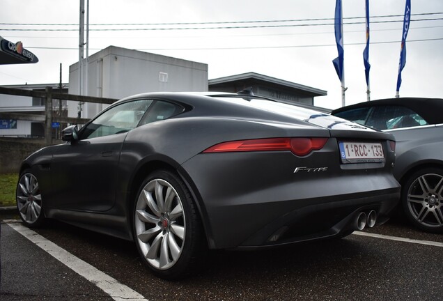 Jaguar F-TYPE S Coupé