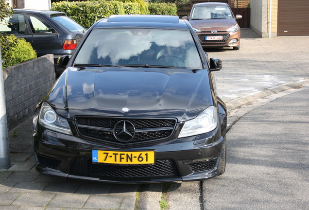 Mercedes-Benz C 63 AMG W204 2012