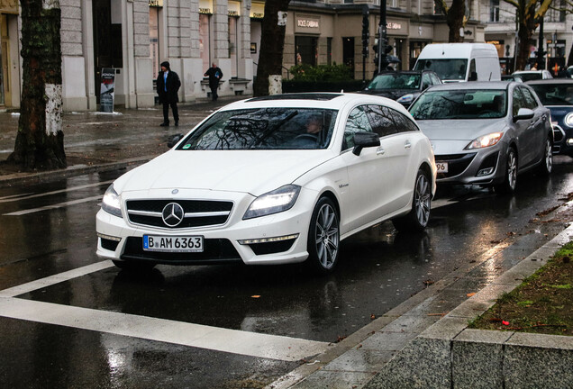 Mercedes-Benz CLS 63 AMG X218 Shooting Brake