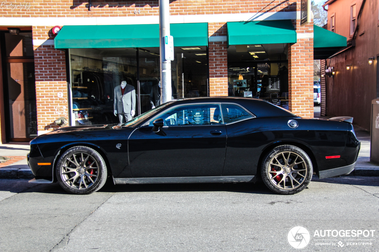 Dodge Challenger SRT Hellcat