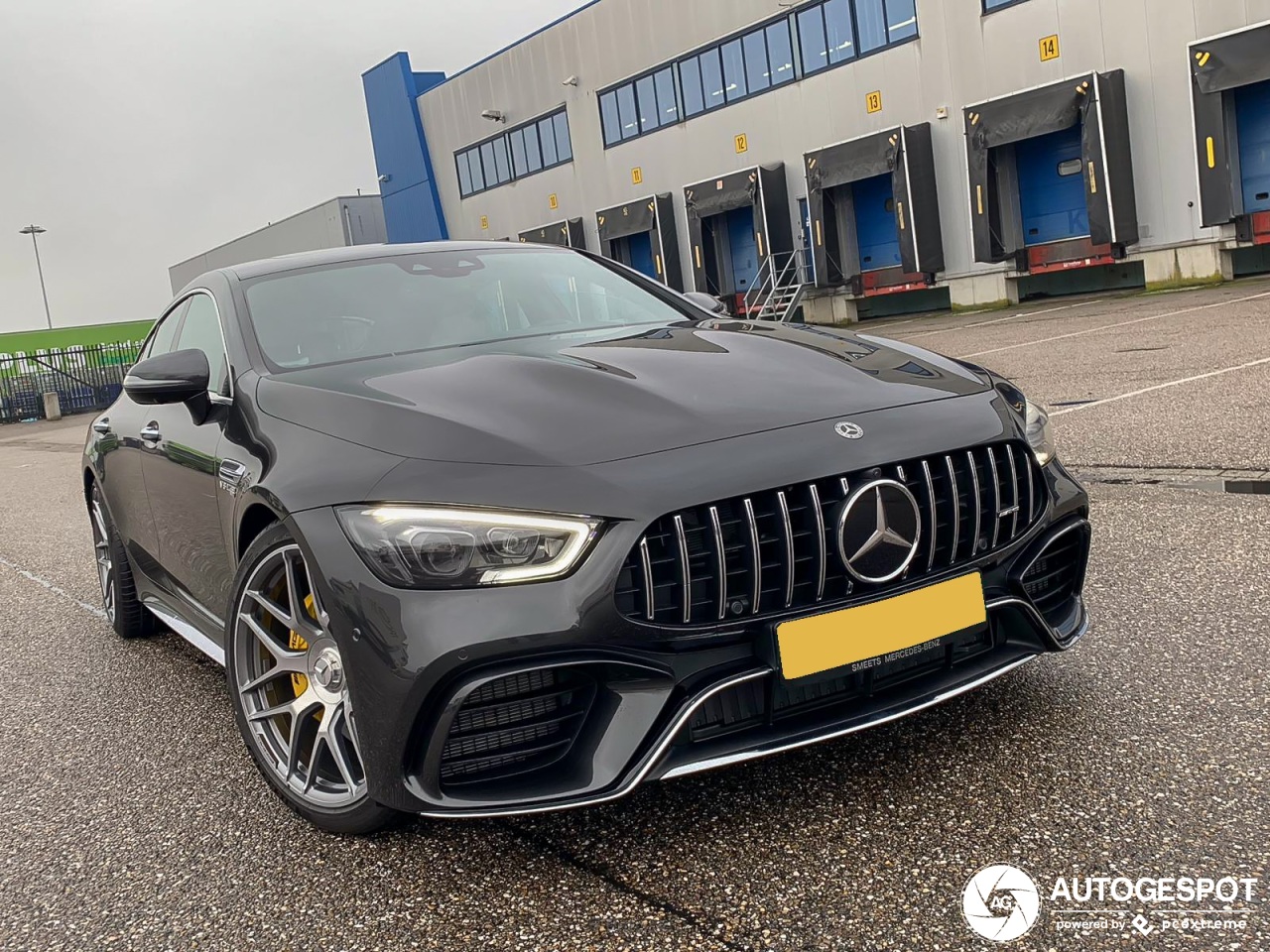 Mercedes-AMG GT 63 S X290