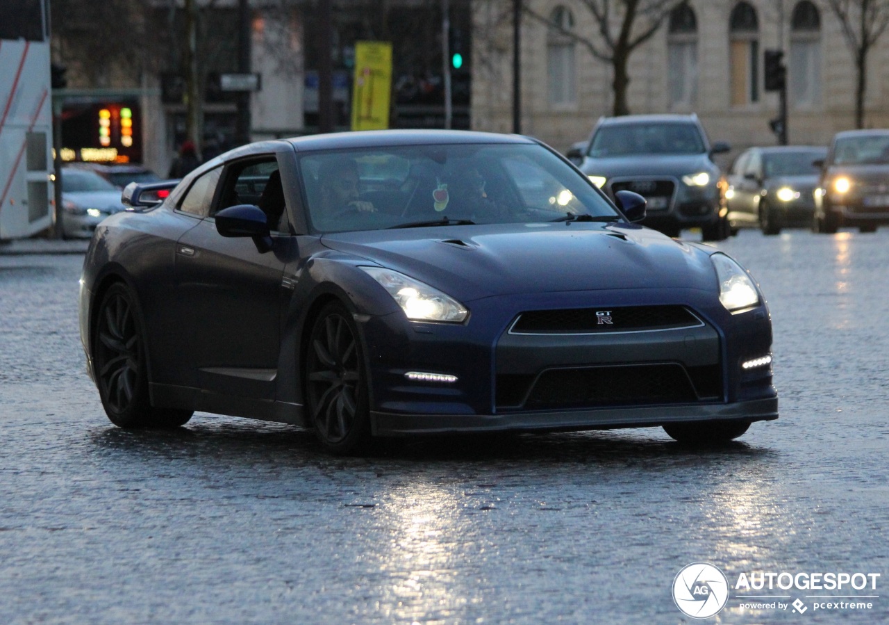 Nissan GT-R 2013