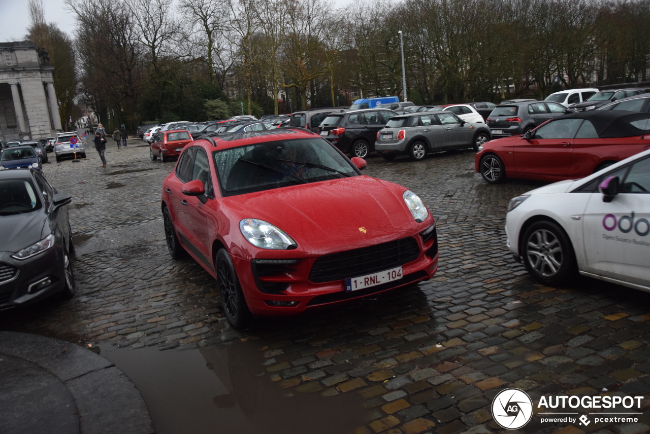 Porsche 95B Macan GTS