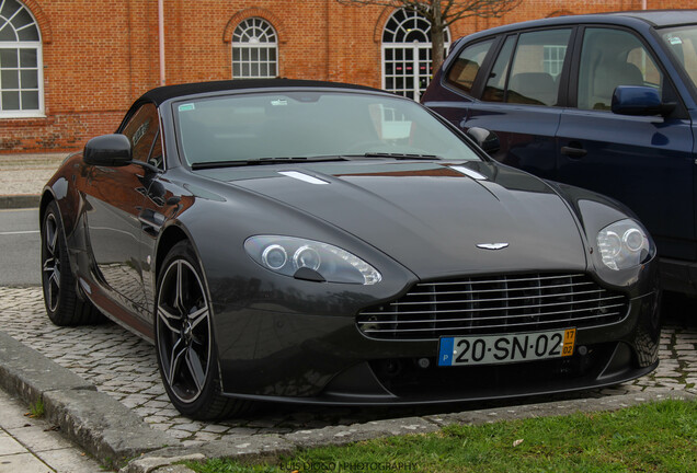 Aston Martin V8 Vantage Roadster 2012