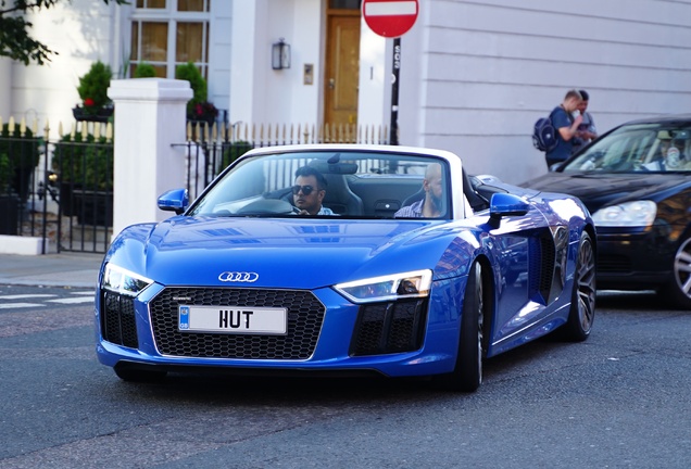 Audi R8 V10 Spyder 2016