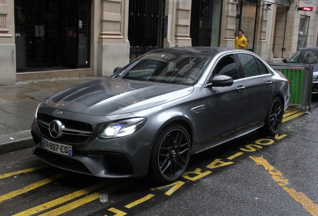 Mercedes-AMG E 63 S W213