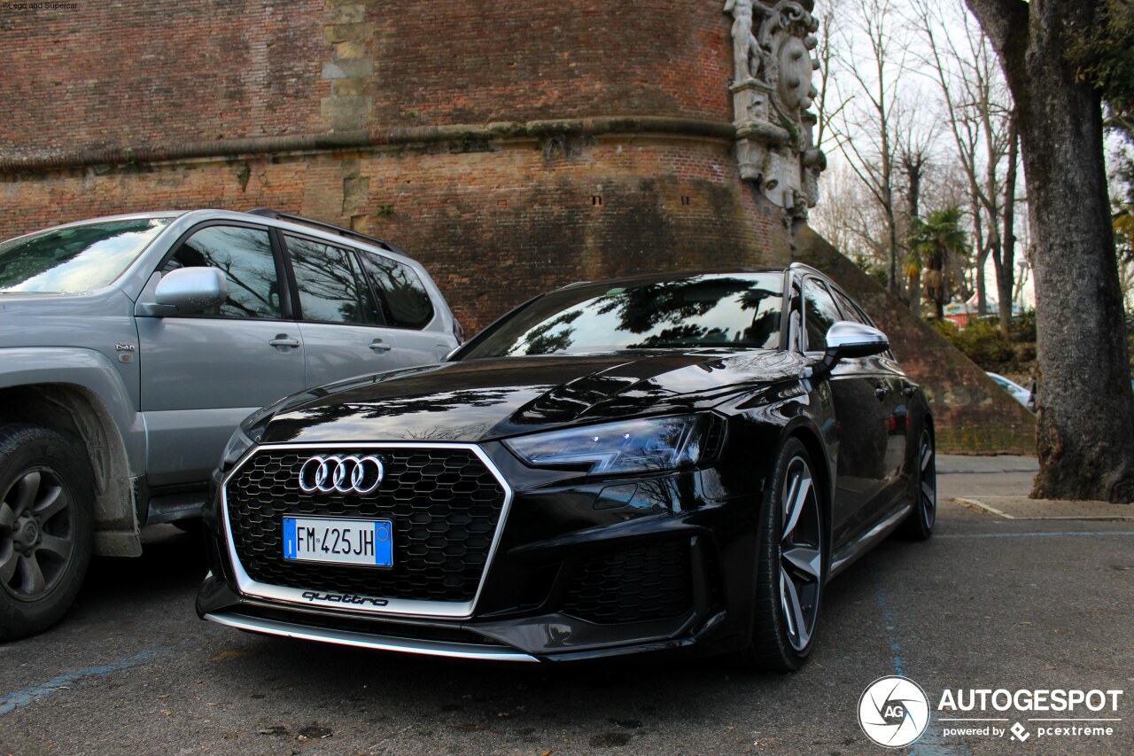 Audi RS4 Avant B9