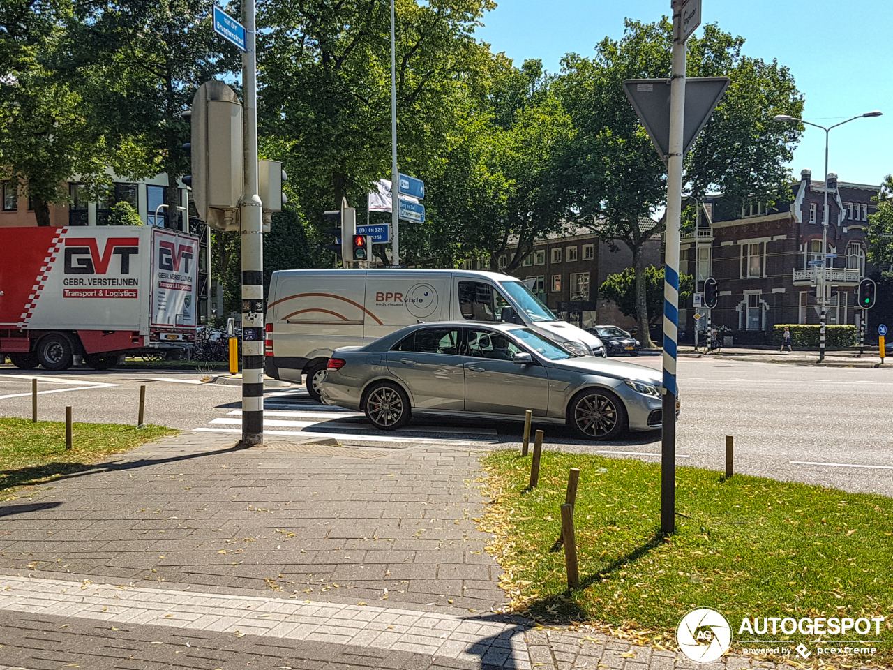 Mercedes-Benz E 63 AMG S W212