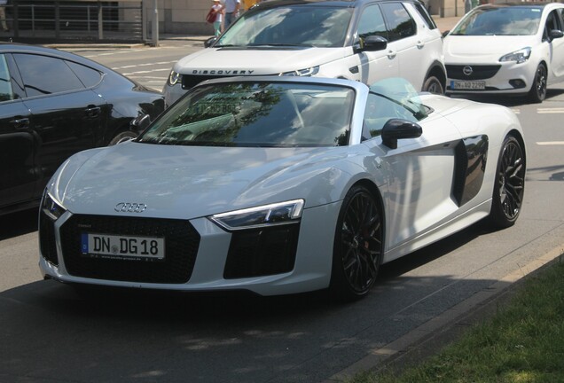 Audi R8 V10 Spyder 2016