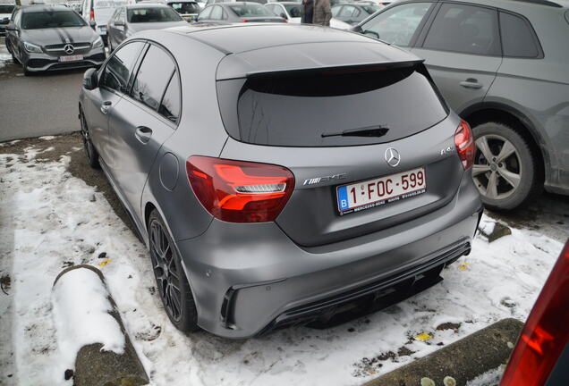 Mercedes-AMG A 45 W176 2015