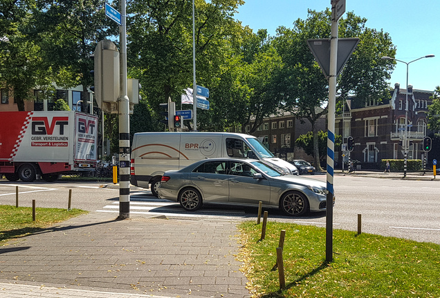 Mercedes-Benz E 63 AMG S W212