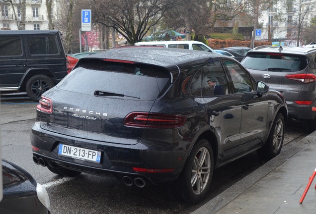 Porsche 95B Macan Turbo