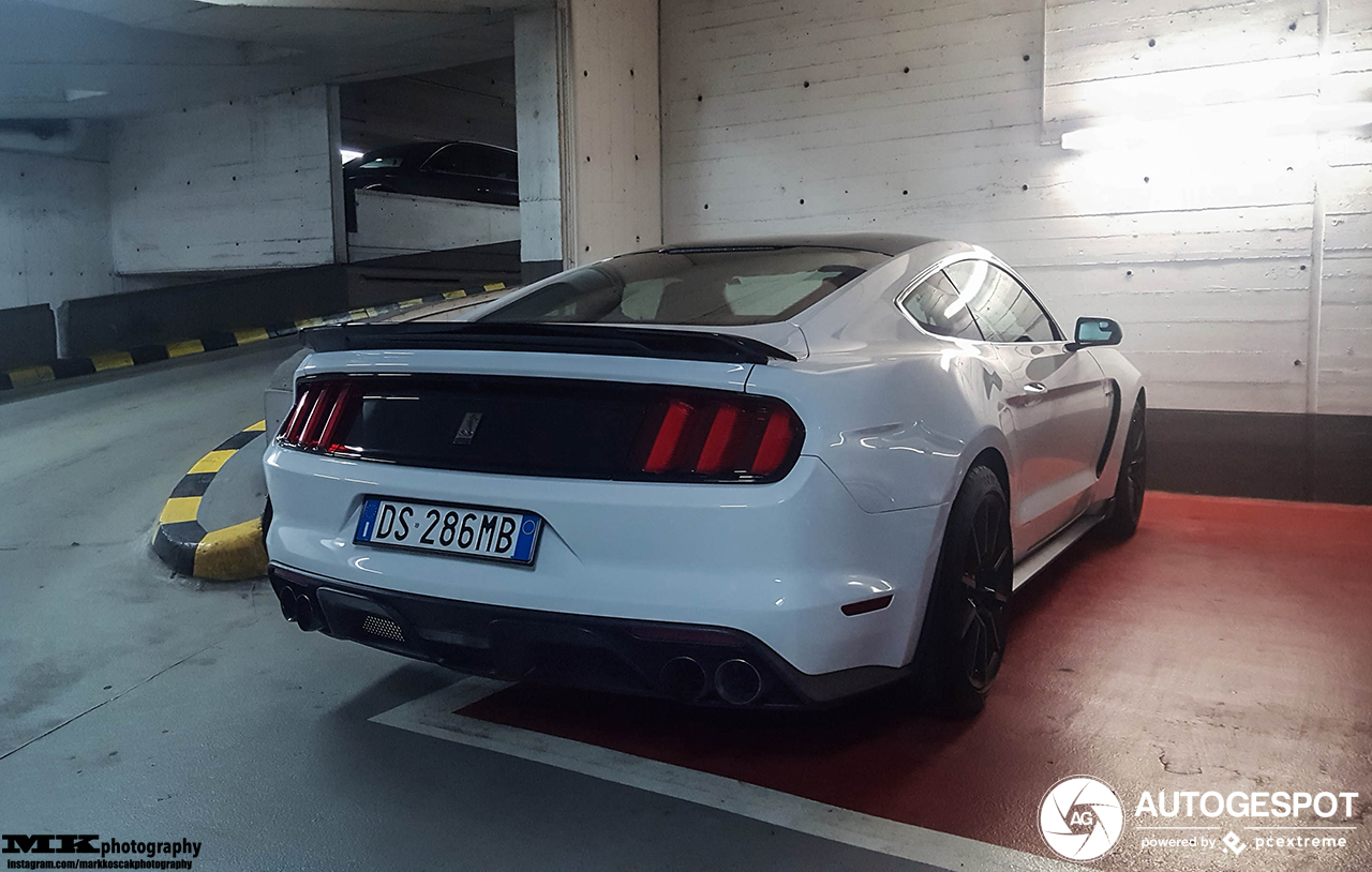 Ford Mustang Shelby GT350 2015