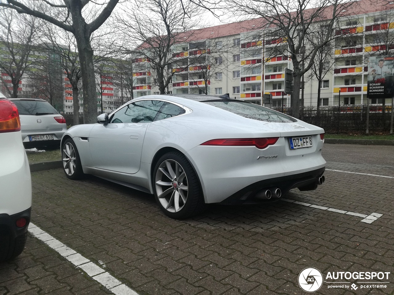 Jaguar F-TYPE R AWD Coupé