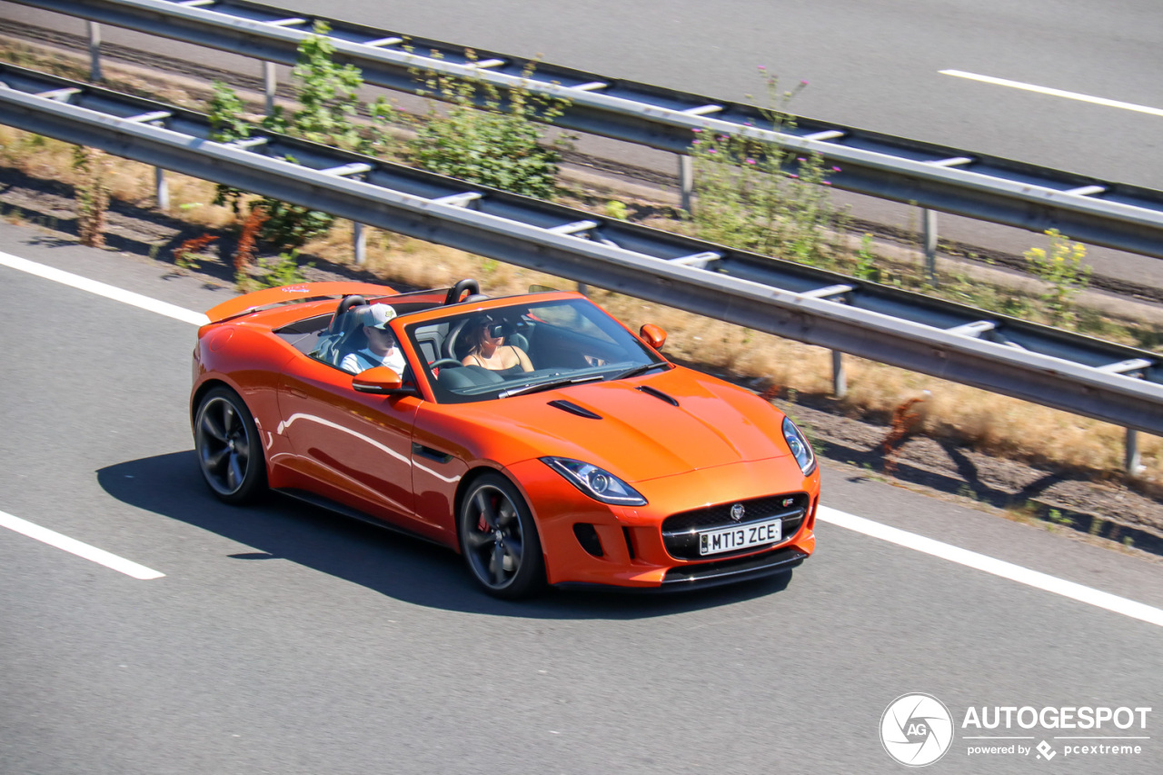 Jaguar F-TYPE S Convertible