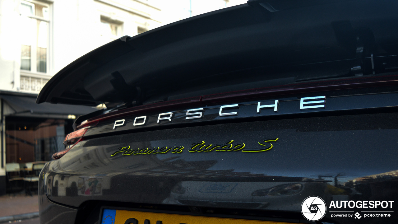 Porsche 971 Panamera Turbo S E-Hybrid