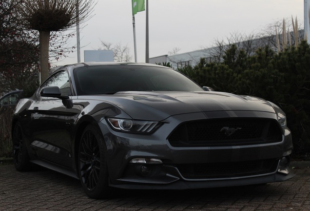 Ford Mustang GT 2015