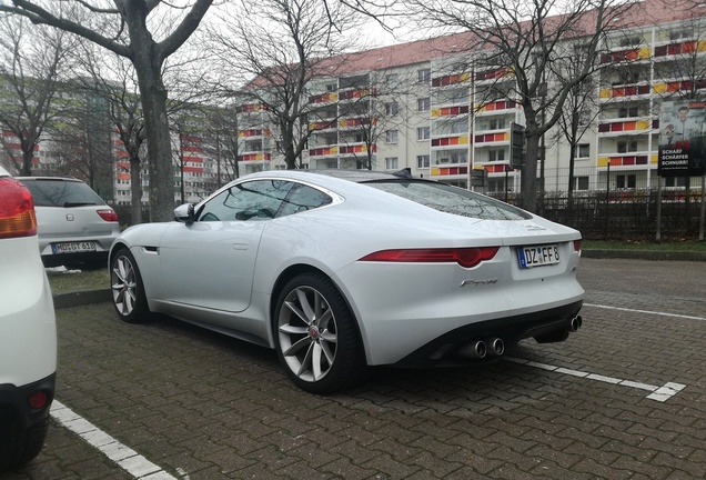 Jaguar F-TYPE R AWD Coupé