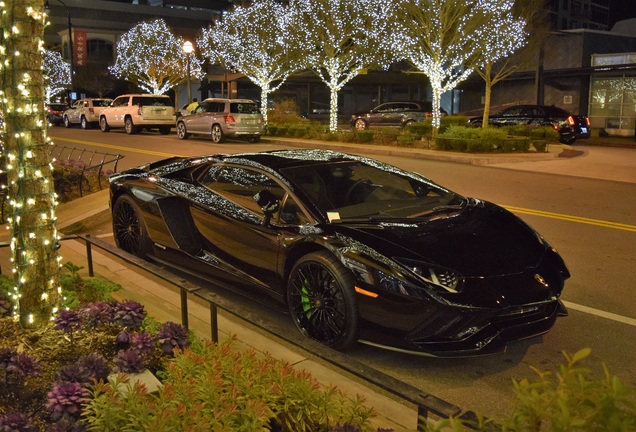 Lamborghini Aventador S LP740-4 Roadster