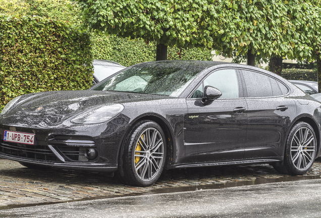 Porsche 971 Panamera Turbo S E-Hybrid