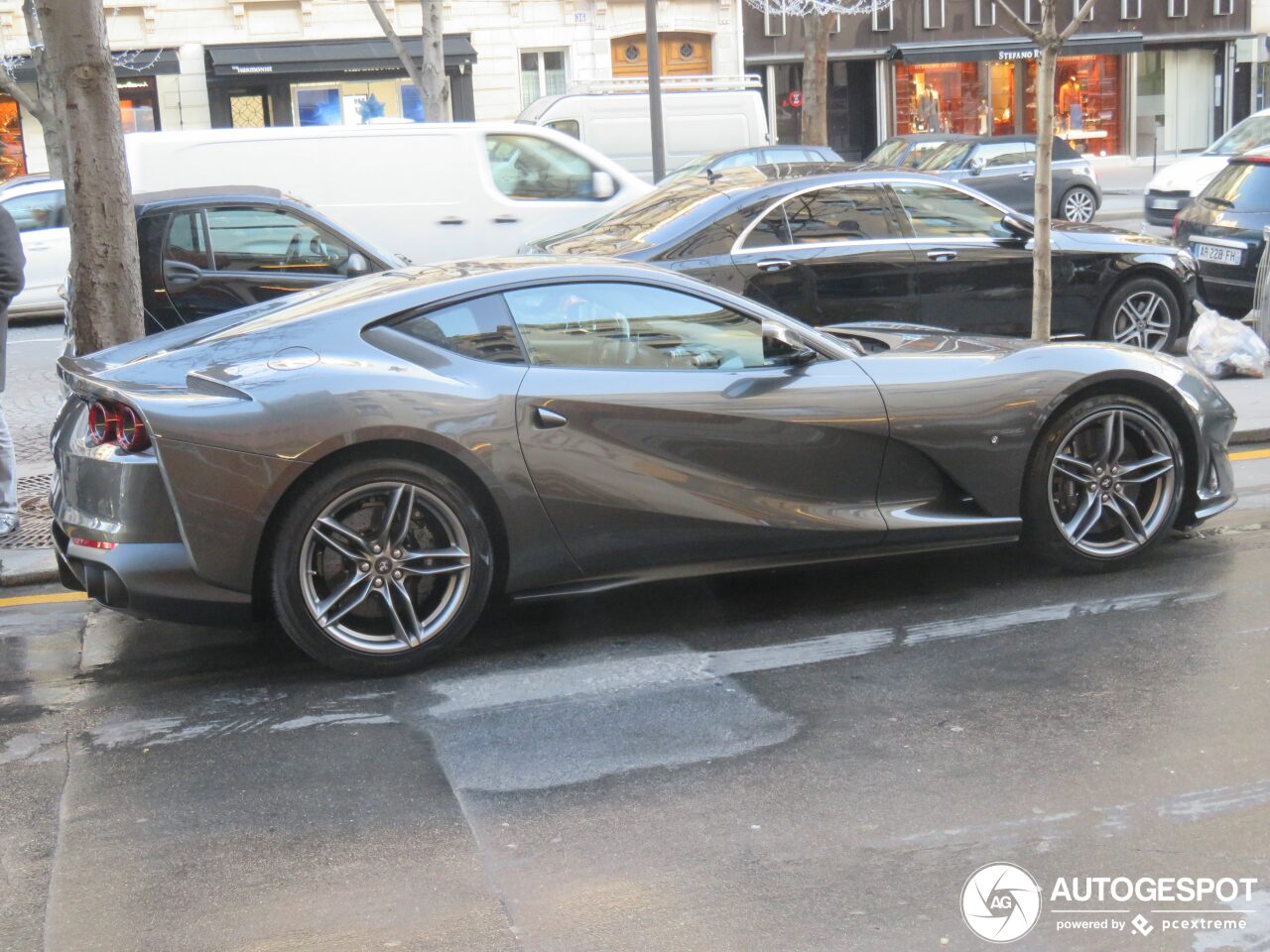 Ferrari 812 Superfast