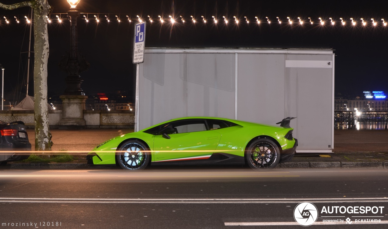 Lamborghini Huracán LP640-4 Performante