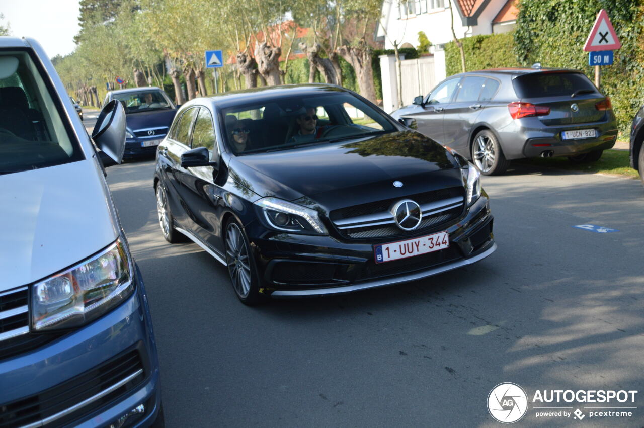 Mercedes-AMG A 45 W176 2015