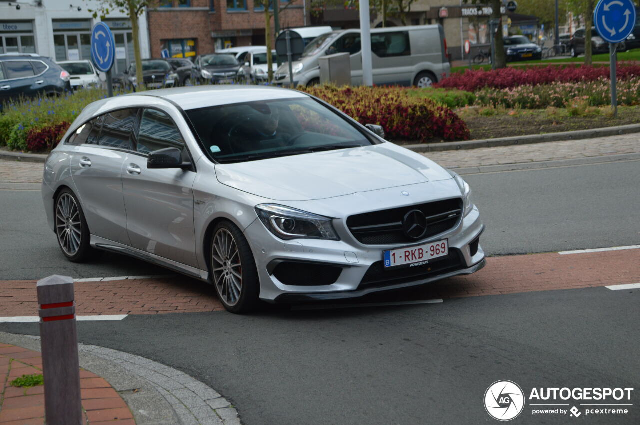 Mercedes-AMG CLA 45 Shooting Brake X117