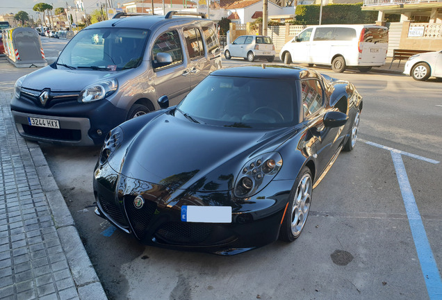 Alfa Romeo 4C Coupé