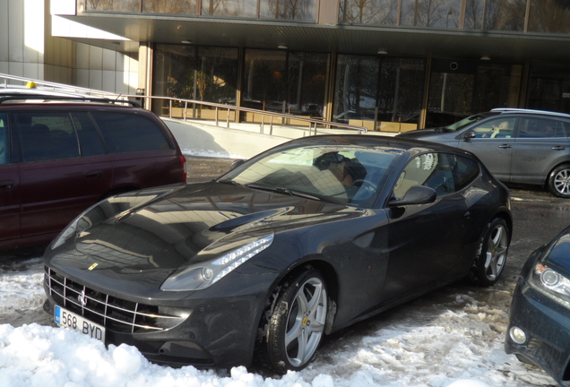 Ferrari FF